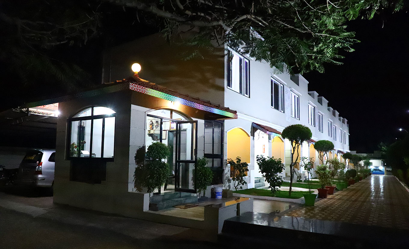 Hotel Saurabh, Kolhapur Narsobawadi road, 2 Star hotel in kolhapur